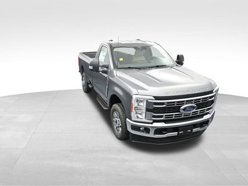 New 2025 Ford F350 XLT image 37