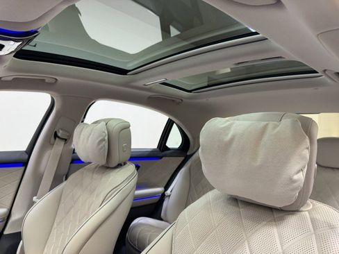 Certified 2026 Mercedes-Benz S 580 4MATIC Sedan image 9