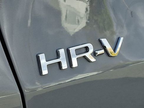Used 2025 Honda HR-V Sport image 30