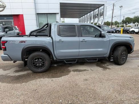 Used 2022 Nissan Frontier PRO-4X w/ Pro-4X Premium Package image 8