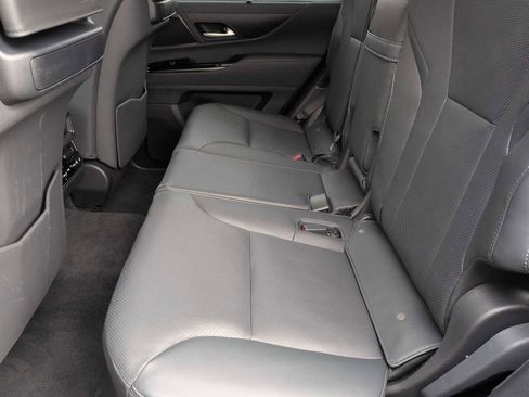 Used 2023 Lexus LX 600 4WD w/ Appearance Package image 20