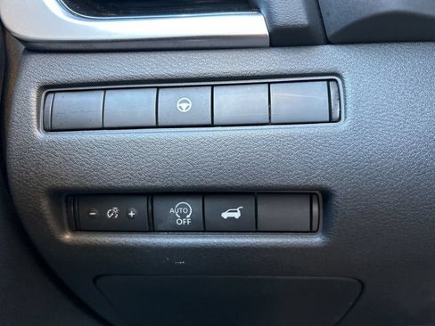 Certified 2023 Nissan Rogue SL FWD image 32