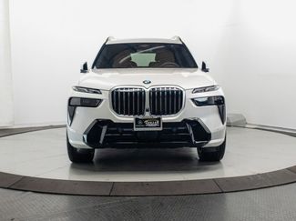 Used 2023 BMW X7 xDrive40i w/ M Sport Package AWD/4WD video 2