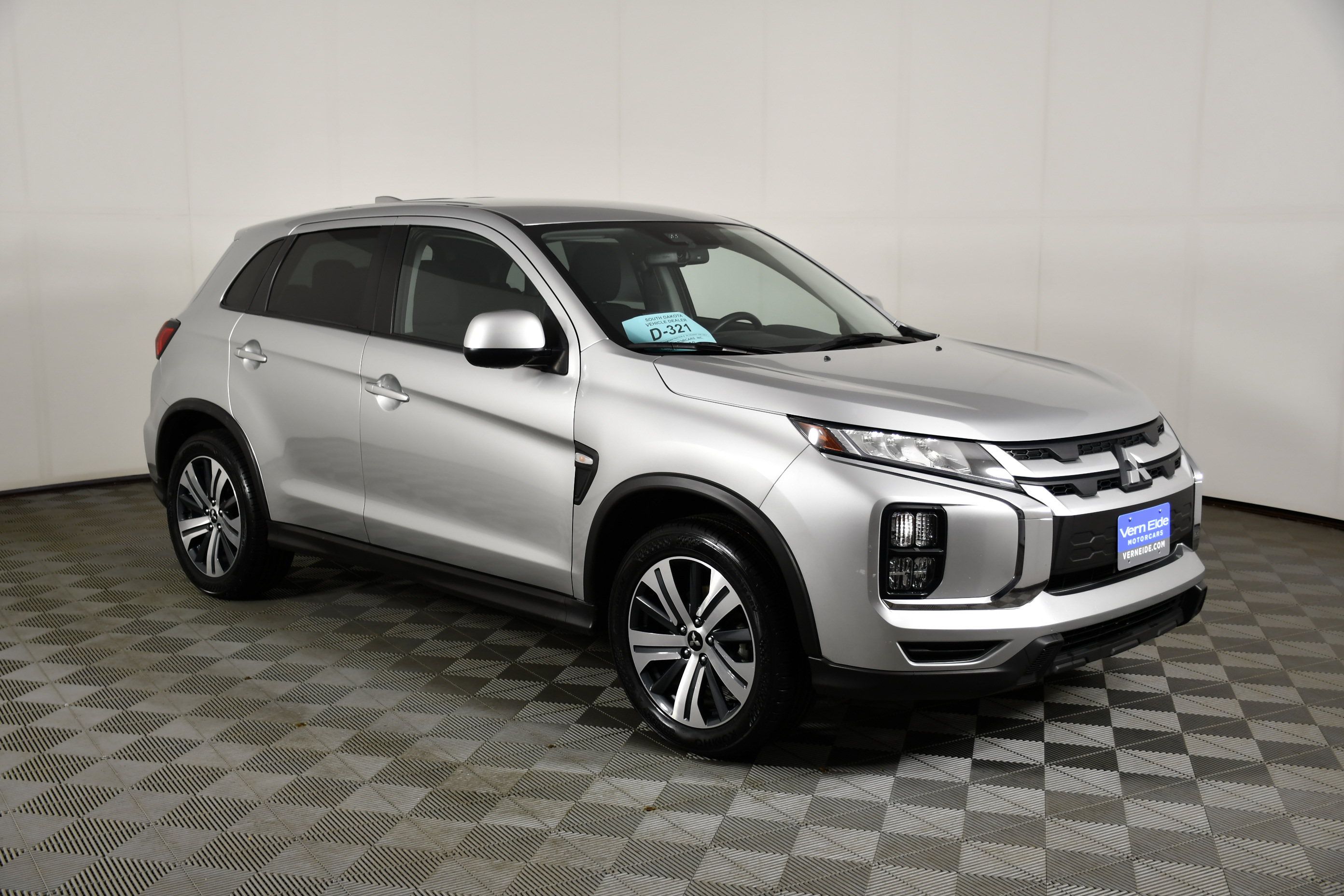 Used 2024 Mitsubishi Outlander Sport ES AWD/4WD image 4