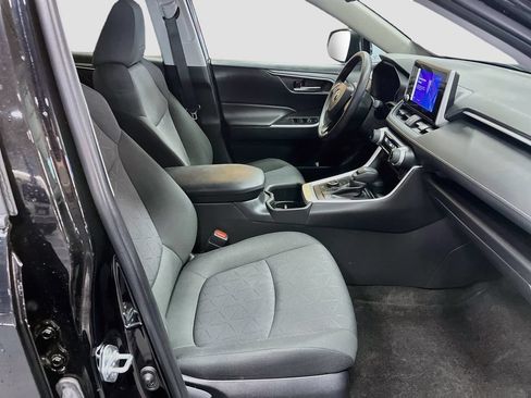 Used 2023 Toyota RAV4 AWD Hybrid image 27