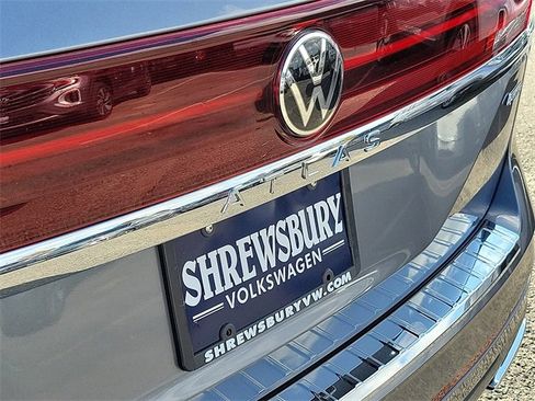 New 2025 Volkswagen Atlas SEL Premium R-Line image 15