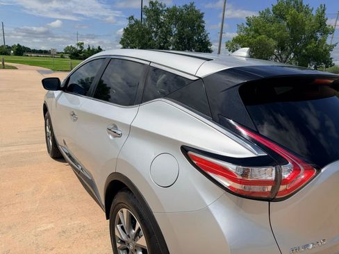 Used 2016 Nissan Murano S FWD image 7