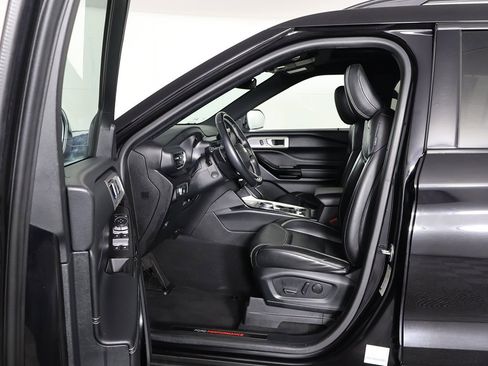Used 2022 Ford Explorer ST w/ Equipment Group 401A image 30