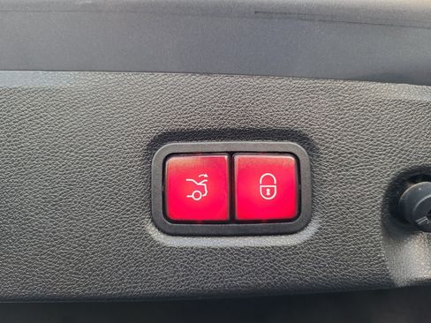 Used 2015 Mercedes-Benz CLS 400 image 21