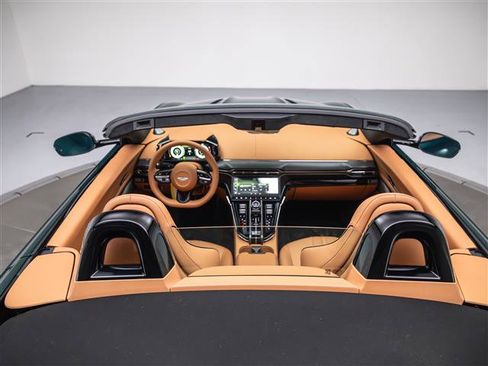 New 2026 Aston Martin V8 Vantage Convertible image 25