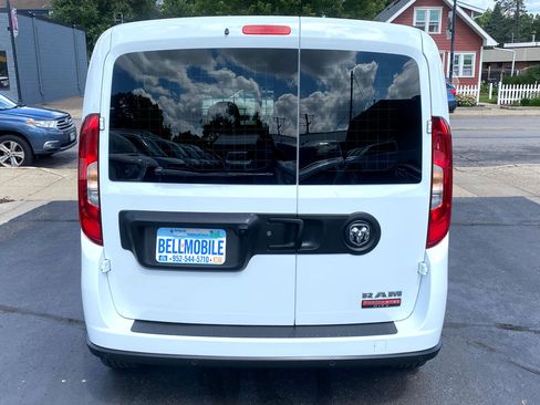 Used 2022 RAM ProMaster City Tradesman w/ Window Group 05 image 4