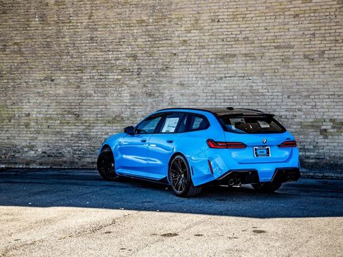New 2026 BMW M5 Touring AWD/4WD image 6