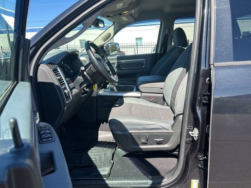 Used 2018 RAM 1500 Big Horn AWD/4WD image 14