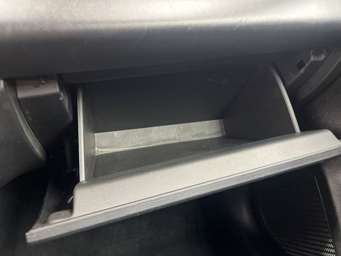 Used 2024 Mitsubishi Outlander SE Black Edition image 28