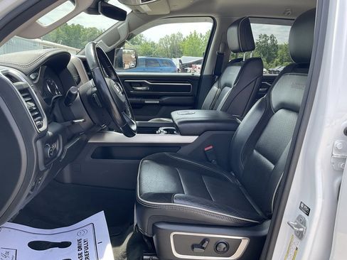 Used 2022 RAM 1500 Laramie image 8