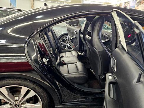 Used 2016 Mercedes-Benz CLA 250 image 30