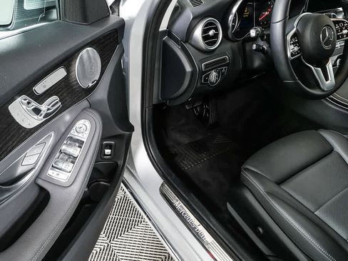 Used 2020 Mercedes-Benz C 300 Sedan image 8