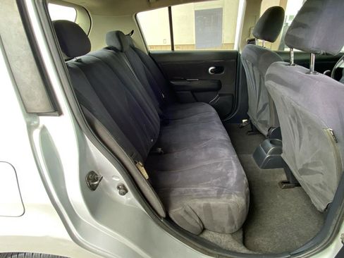 Used 2009 Nissan Versa 1.8 S w/ PWR Pkg FWD image 21