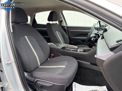 Used 2025 Hyundai Sonata SEL image 13