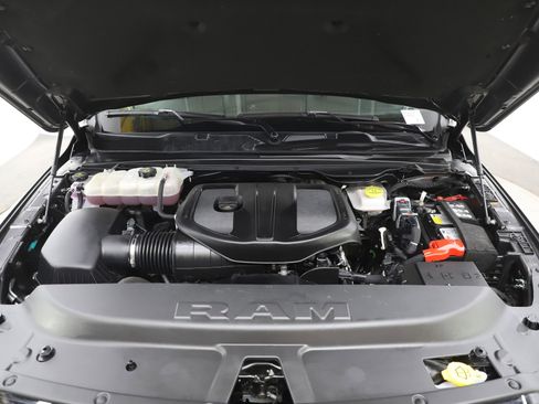 Used 2025 RAM 1500 Big Horn image 29