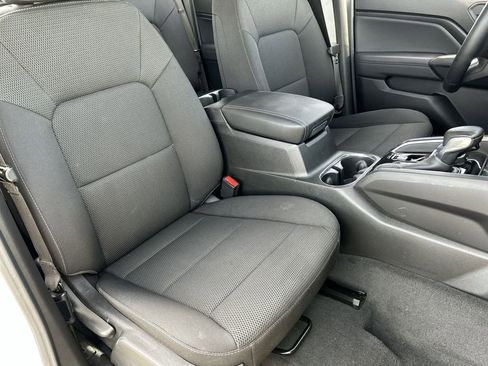 Used 2025 GMC Canyon Elevation image 27