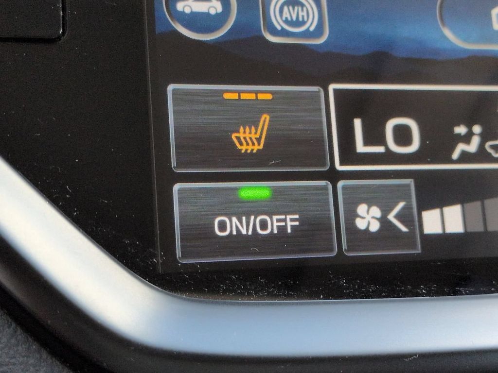 Used 2024 Subaru Ascent Onyx Edition AWD/4WD image 23
