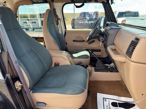 Used 2001 Jeep Wrangler Sahara AWD/4WD image 11
