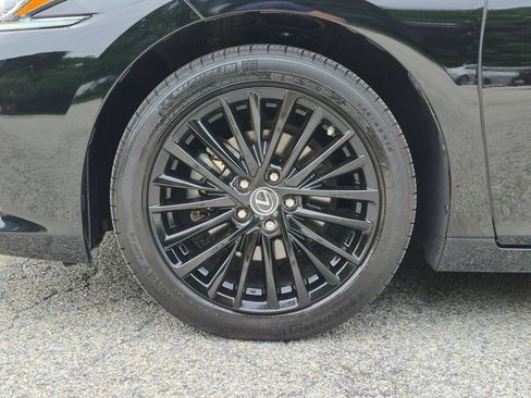 Used 2024 Lexus ES 350 w/ Premium Package FWD image 30