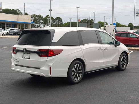 New 2026 Honda Odyssey EX-L image 8