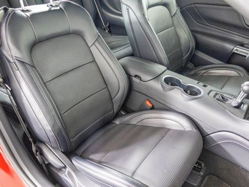 Used 2024 Ford Mustang GT Premium image 35