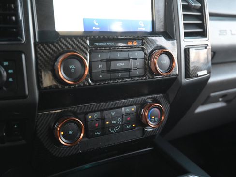 Used 2021 Ford F250 XLT w/ XLT Premium Package image 41