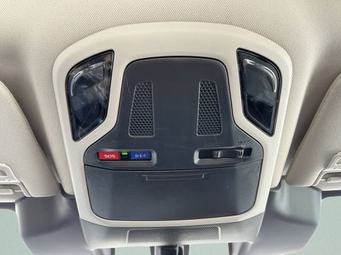 Used 2025 Subaru Legacy Premium image 20