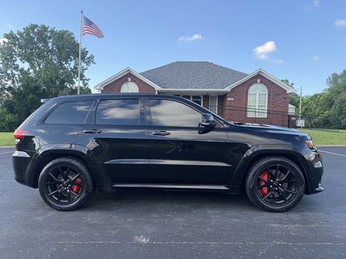 Used 2019 Jeep Grand Cherokee SRT AWD/4WD image 7