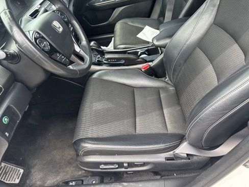 Used 2017 Honda Accord Sport image 15