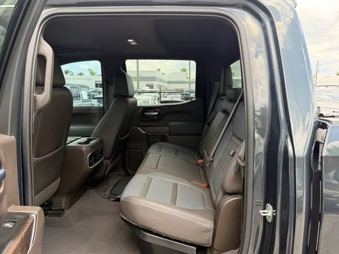 Used 2021 GMC Sierra 1500 Denali w/ Denali Ultimate Package AWD/4WD image 14