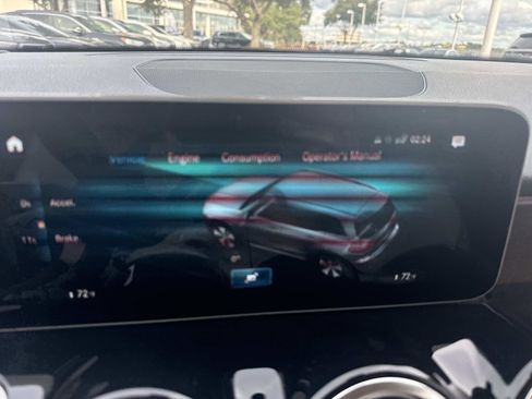 Used 2021 Mercedes-Benz GLB 250 image 21