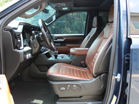 Used 2022 GMC Sierra 1500 Denali Ultimate AWD/4WD image 23