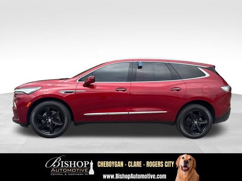 Used 2023 Buick Enclave Essence w/ Sport Touring Edition AWD/4WD image 8