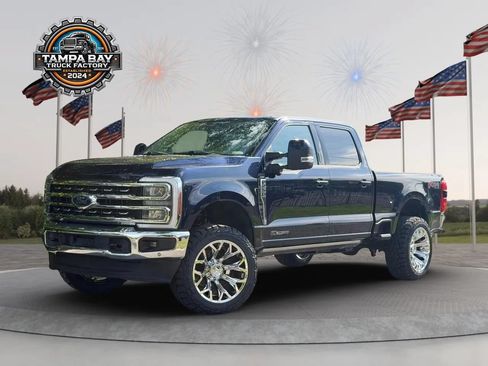 Used 2023 Ford F250 Lariat w/ Lariat Ultimate Package AWD/4WD image 1