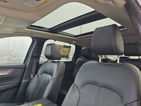 Used 2024 MAZDA CX-90 Plug-In Hybrid w/ Premium Pkg image 35