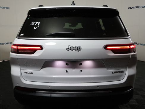 New 2026 Jeep Grand Cherokee L Limited AWD/4WD image 7