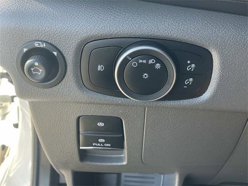 Certified 2022 Ford Transit 350 XLT image 17