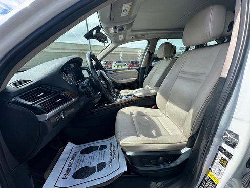 Used 2011 BMW X5 xDrive35i image 7