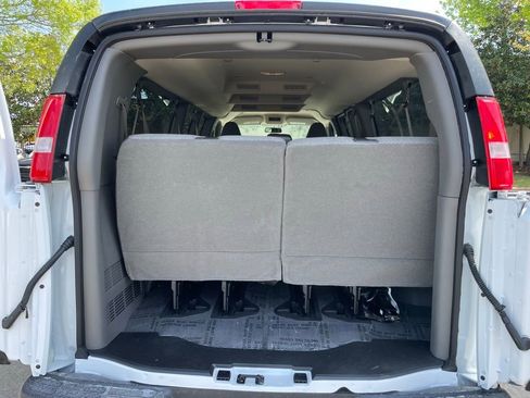 New 2026 Chevrolet Express 3500 LS RWD image 7