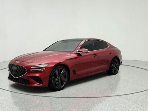 Used 2022 Genesis G70 3.3T RWD image 1