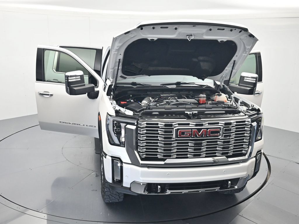 Certified 2025 GMC Sierra 2500 Denali w/ Technology Package AWD/4WD image 47
