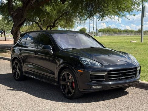 Used 2016 Porsche Cayenne GTS w/ Premium Package Plus AWD/4WD image 7
