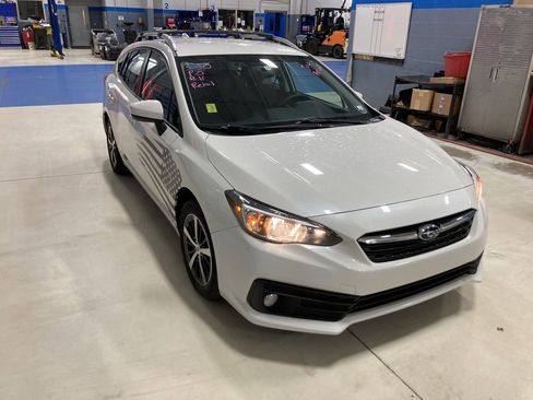 Used 2023 Subaru Impreza Premium image 1