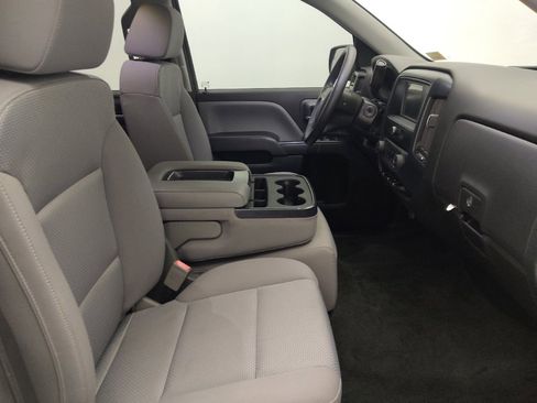 Used 2018 Chevrolet Silverado 1500 Custom w/ Custom Value Package RWD image 21