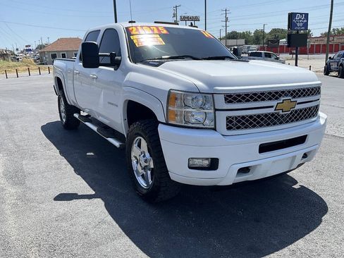 Used 2014 Chevrolet Silverado 2500 LT w/ Z71 Appearance Package AWD/4WD image 7